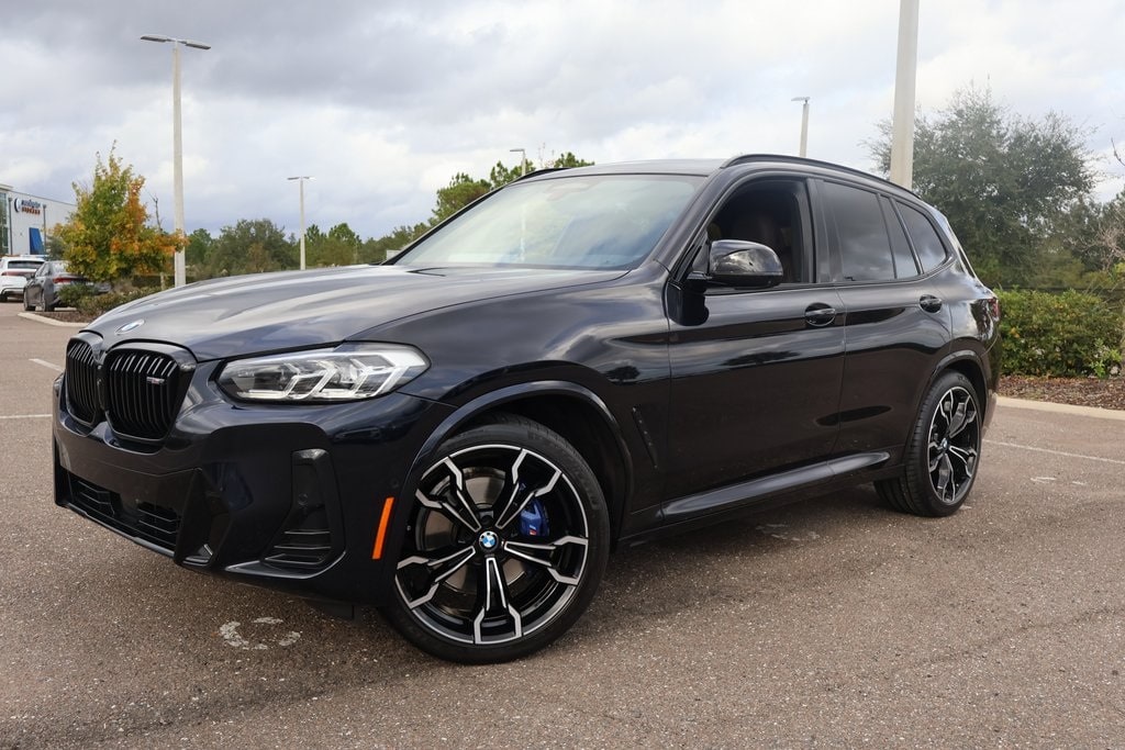 2022 BMW X3 40i's photo