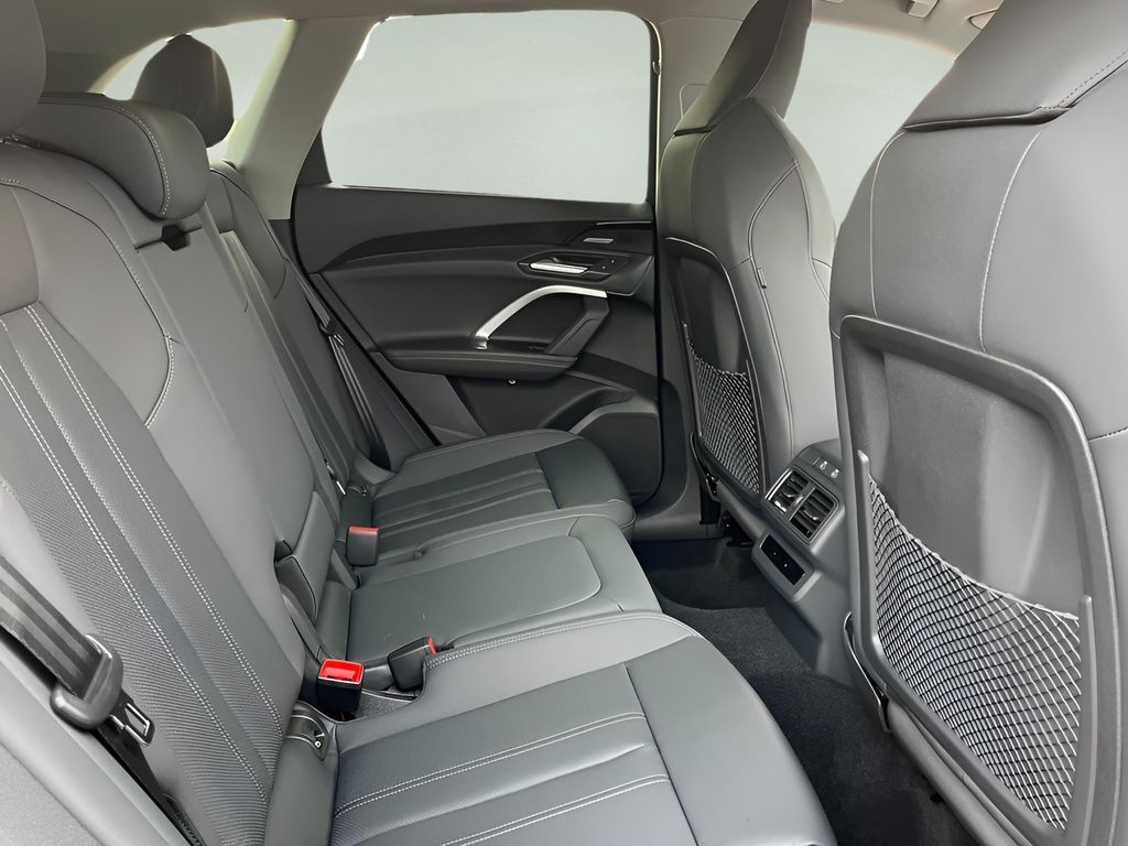 2025 Audi Q5 Premium Plus - Photo 18