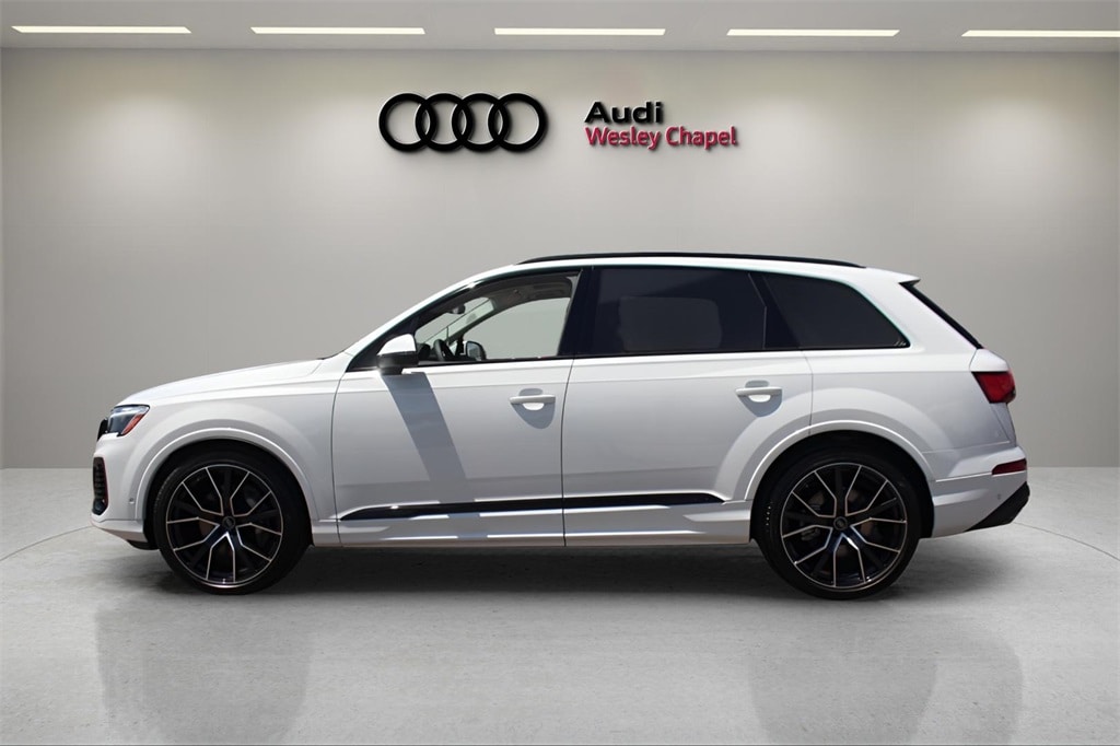 New 2025 Audi Q7 55 Premium Plus SUV