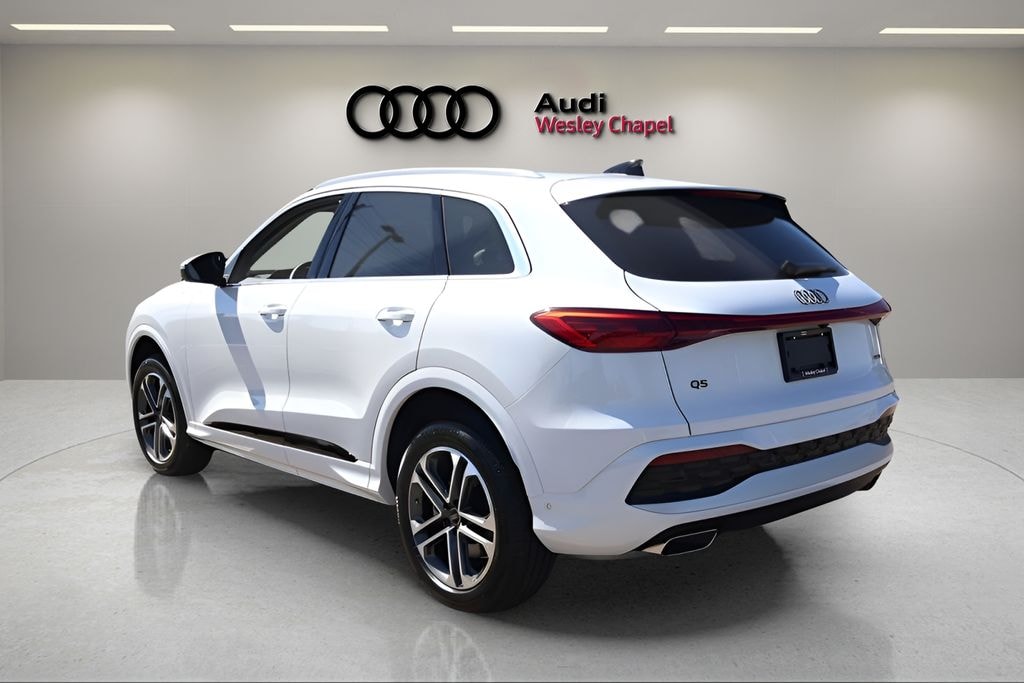 New 2026 Audi Q5 2.0T Premium Plus SUV