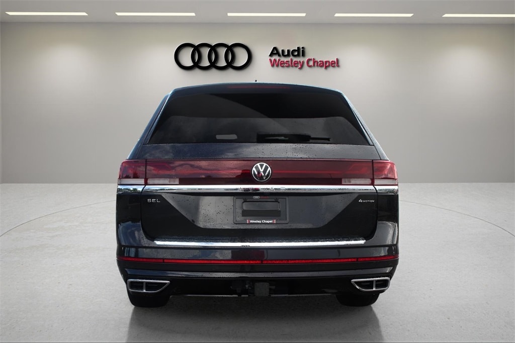 Used 2024 Volkswagen Atlas 2.0T SEL Premium R-Line SUV