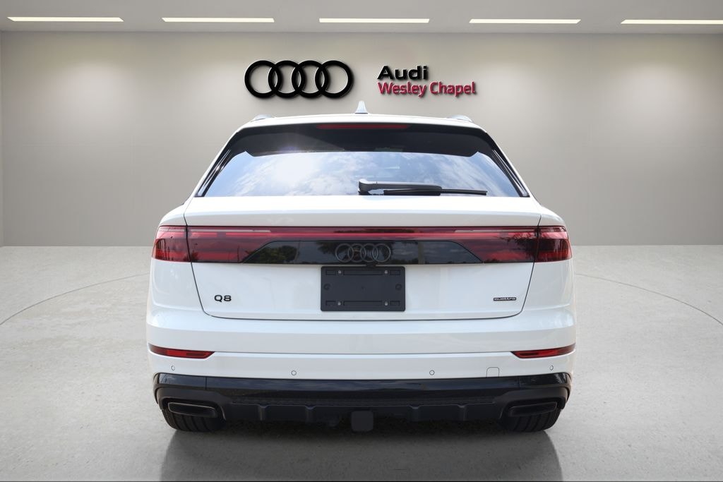 New 2026 Audi Q8 SUV