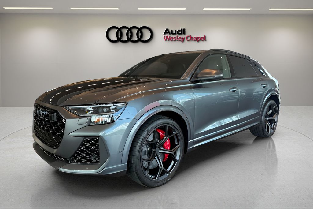 2026 Audi RS Q8 -'s photo