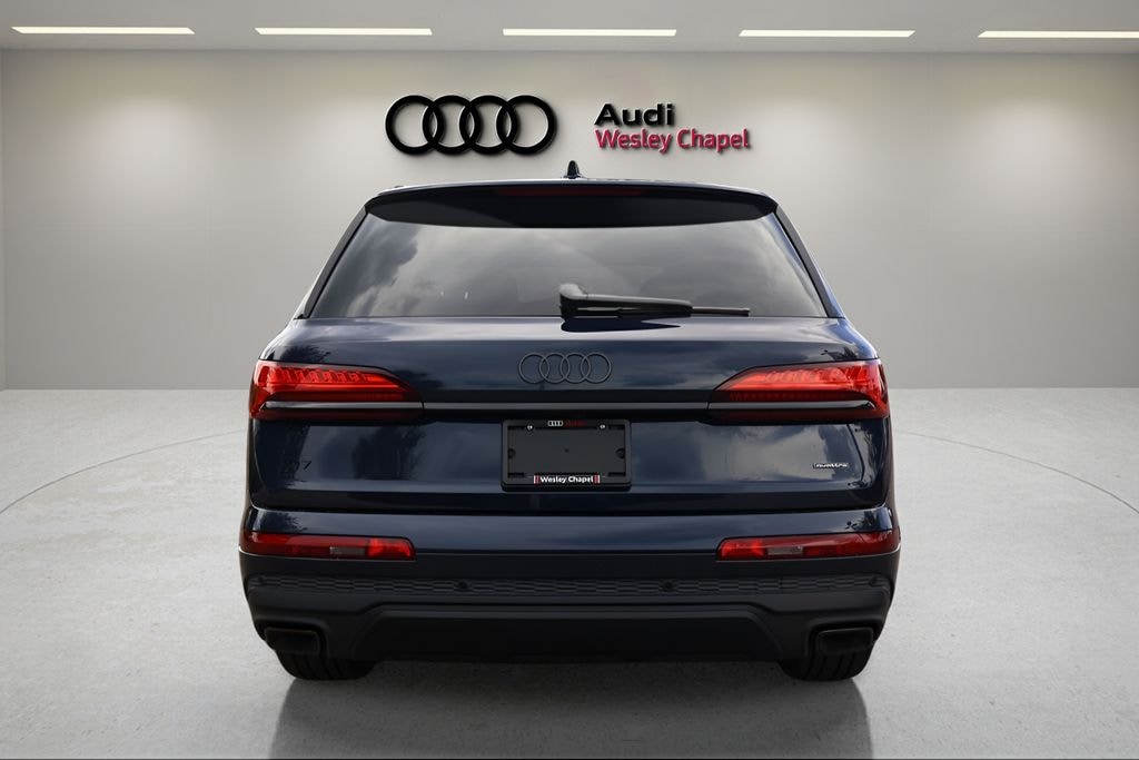 New 2026 Audi Q7 45 Premium SUV