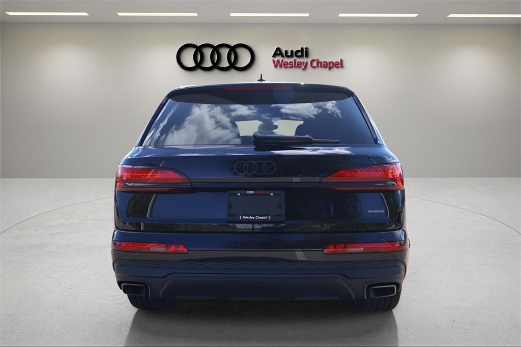 New 2025 Audi Q7 45 Premium Plus SUV
