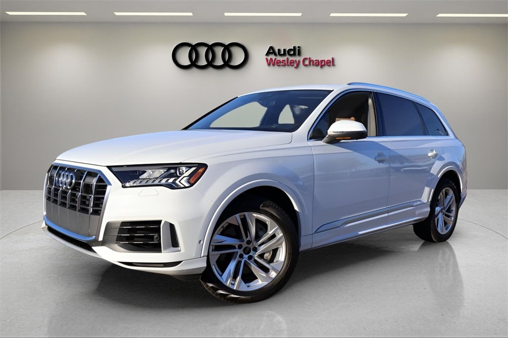 2024 Audi Q7 Premium Plus's photo