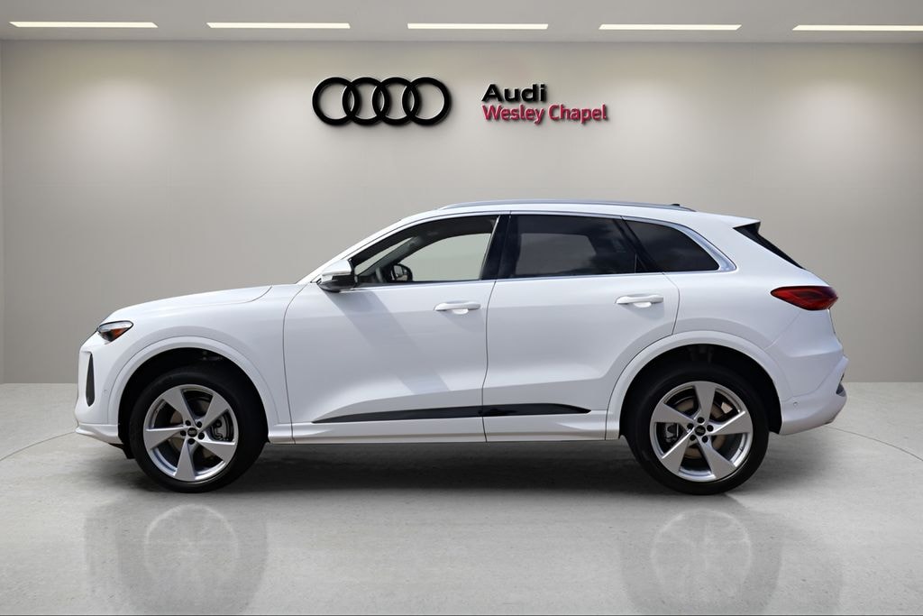 New 2026 Audi Q5 2.0T Premium Plus SUV