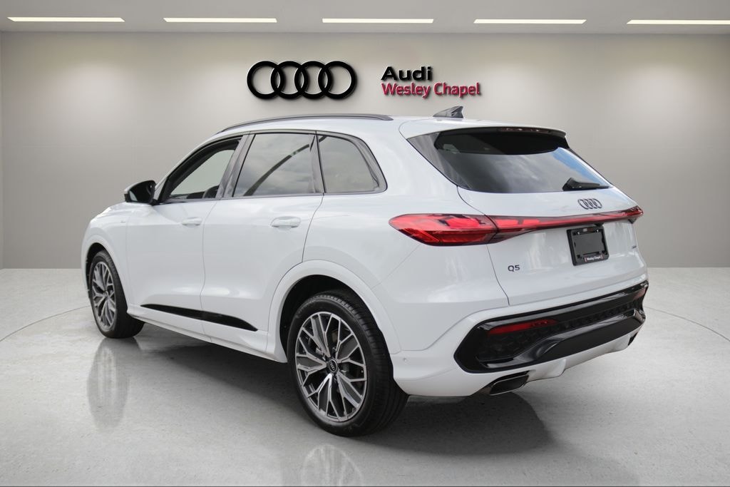 New 2026 Audi Q5 2.0T Prestige SUV