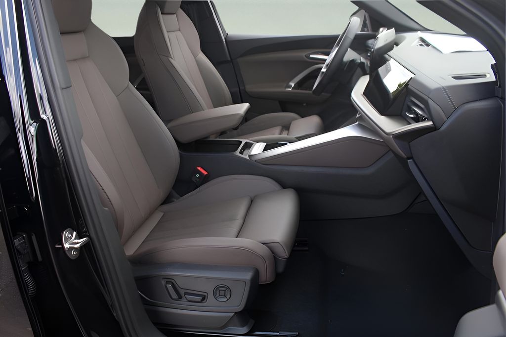2025 Audi Q5 Premium Plus - Photo 16