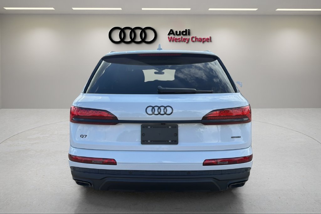 New 2026 Audi Q7 45 Premium Plus SUV