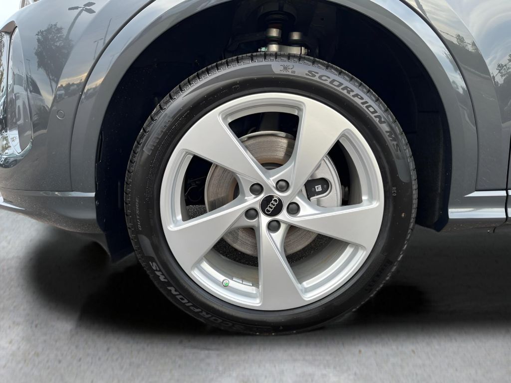 2025 Audi Q5 Premium Plus - Photo 9