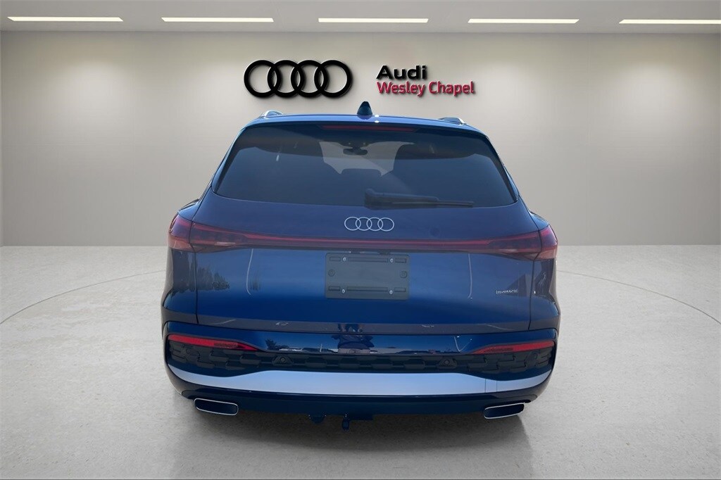 2025 Audi Q5 2.0T Premium Plus photo 4
