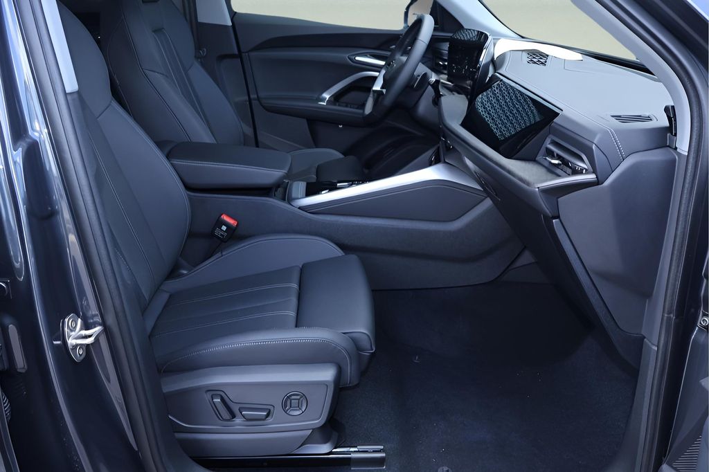 2025 Audi Q5 Sportback Premium Plus - Photo 18