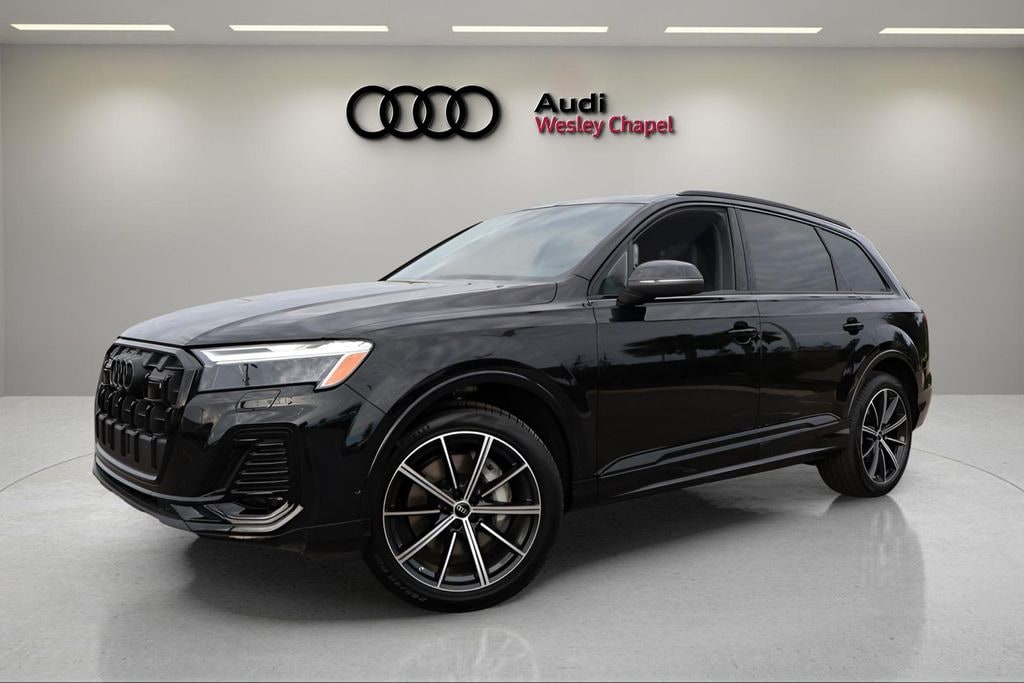 New 2026 Audi Q7 45 Premium Plus SUV