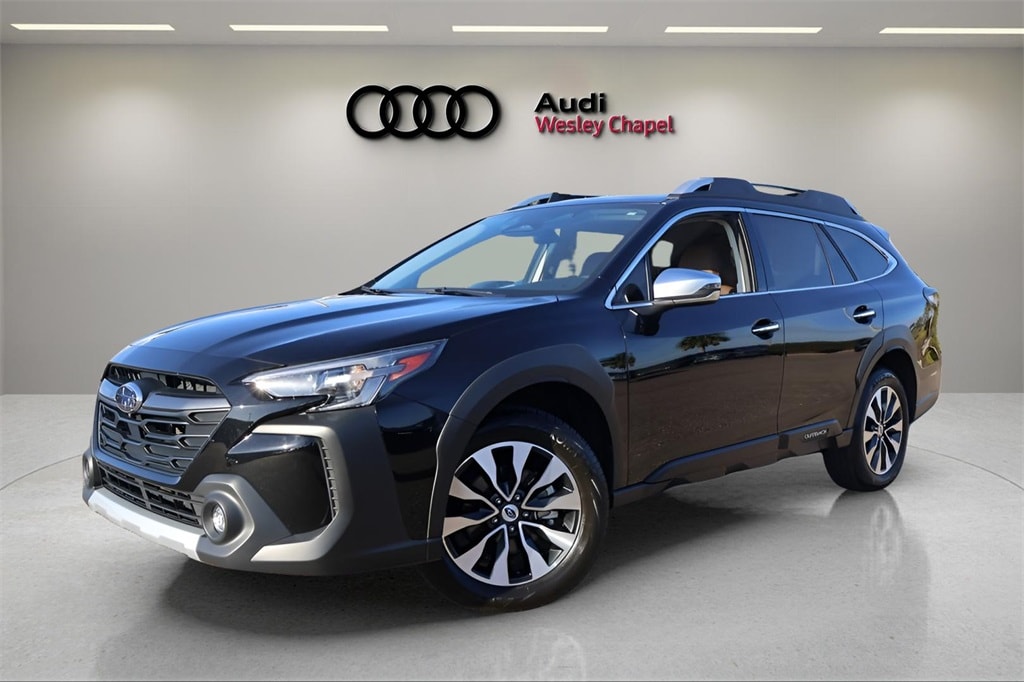 2024 Subaru Outback Touring's photo