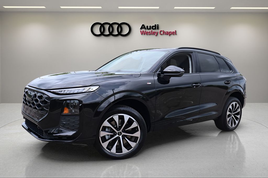 2026 Audi Q3 S line quattro's photo