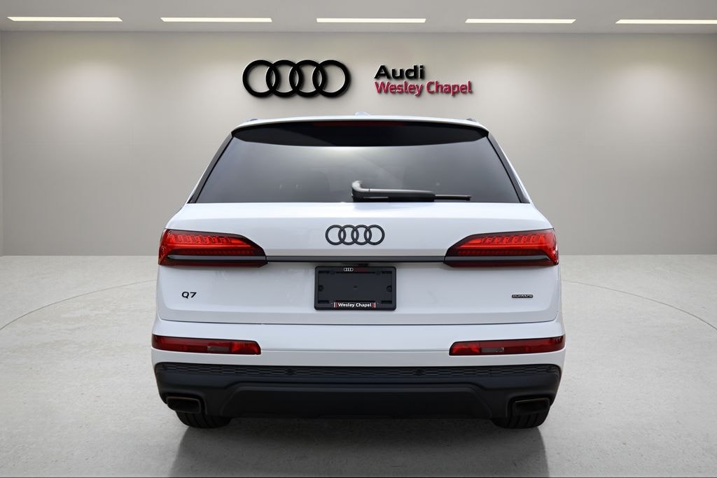 New 2026 Audi Q7 45 Premium Plus SUV