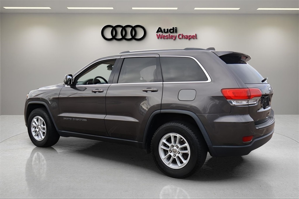 Used 2019 Jeep Grand Cherokee Laredo E SUV