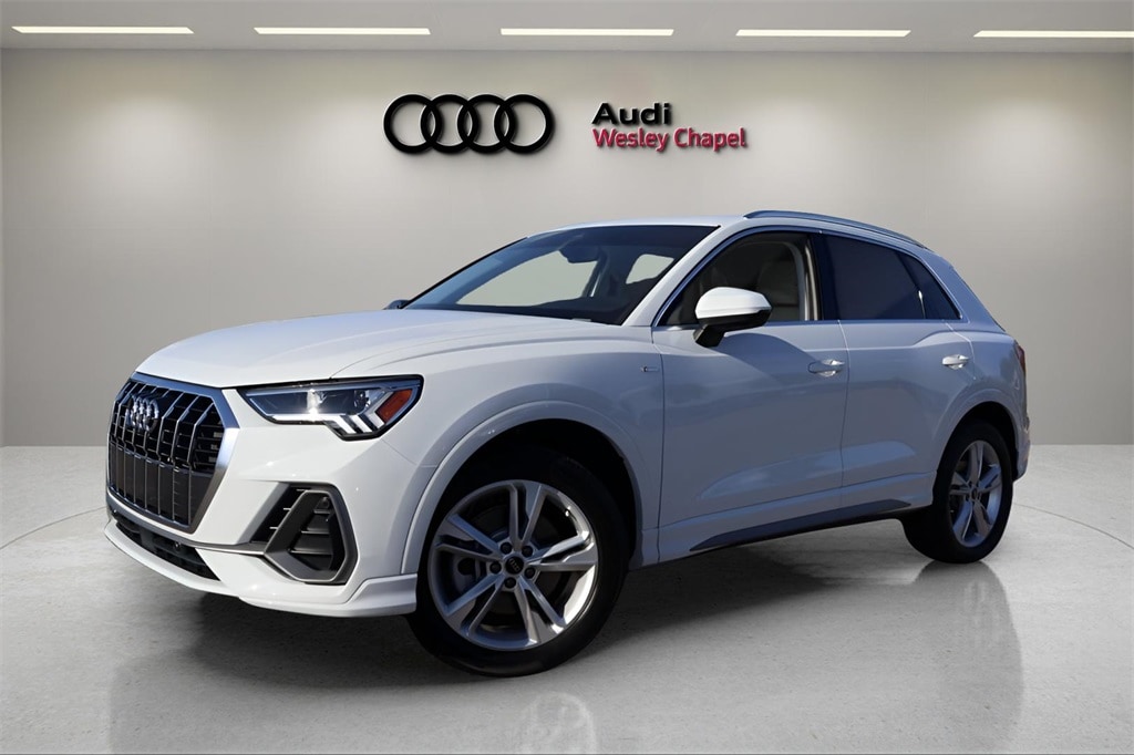 2024 Audi Q3 S Line Premium Plus's photo