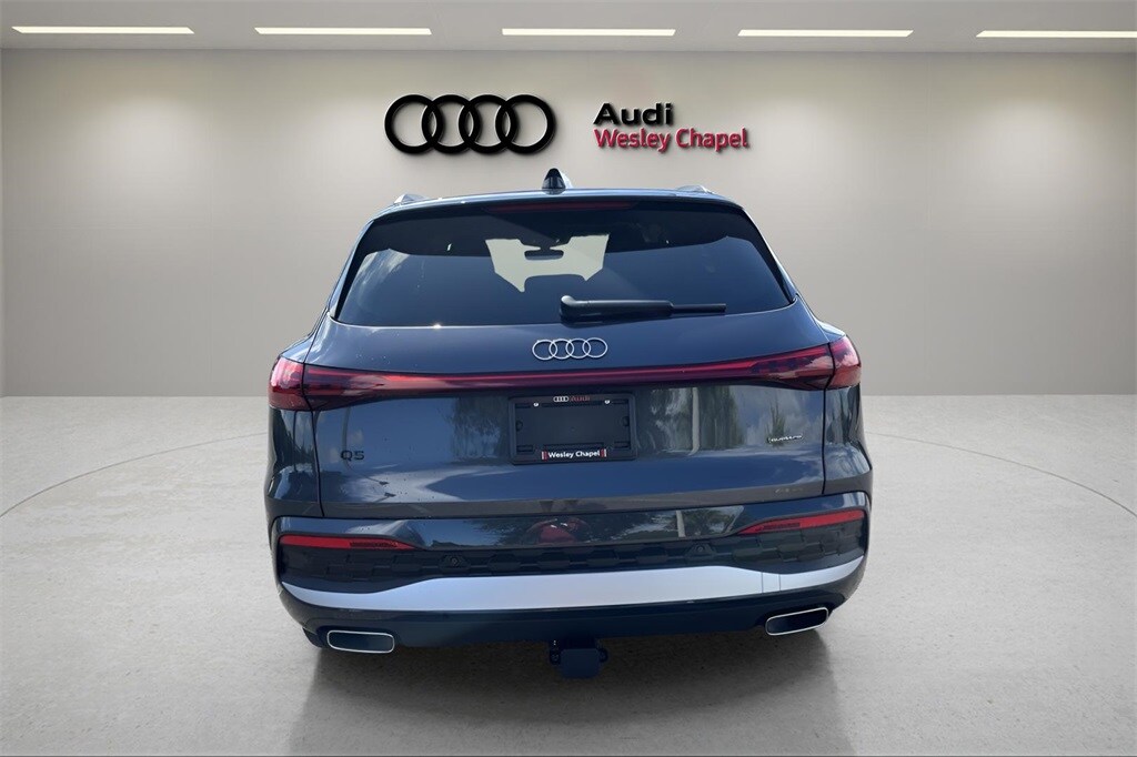 2025 Audi Q5 2.0T Premium Plus photo 3
