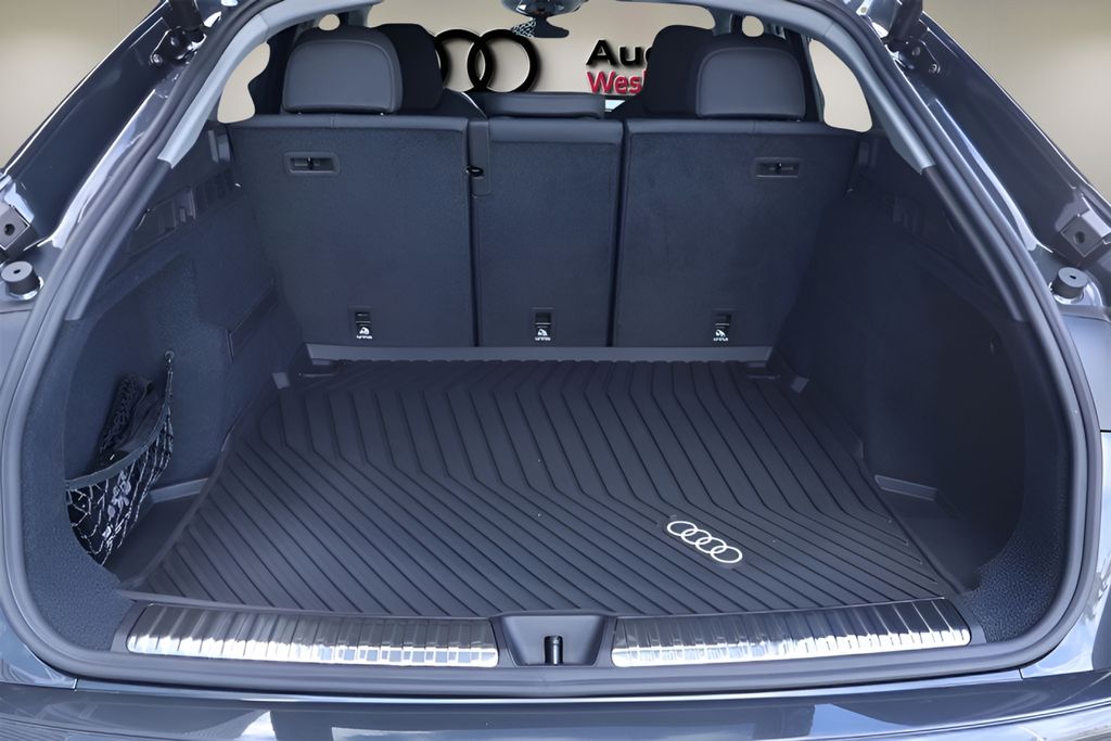 2025 Audi Q5 Sportback Premium Plus - Photo 15