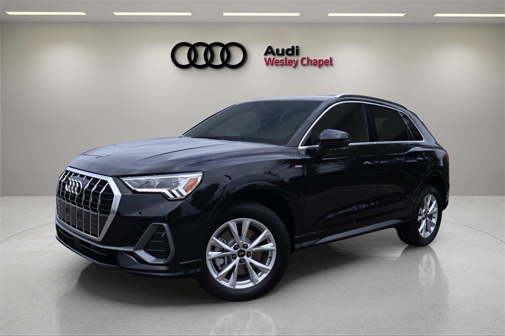 2025 Audi Q3 S Line Premium's photo