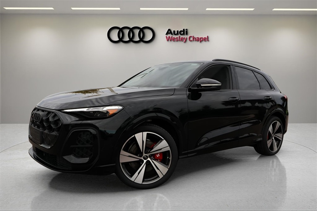 2025 Audi New SQ5 Premium Plus's photo