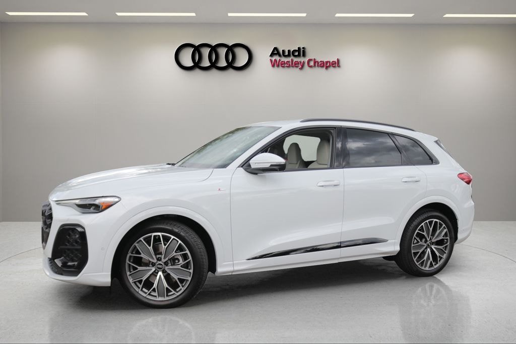 New 2026 Audi Q5 2.0T Prestige SUV