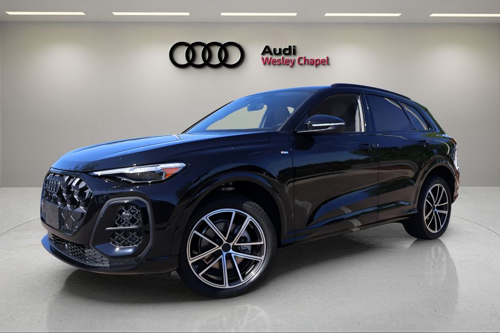 2026 Audi Q5 Premium Plus quattro's photo
