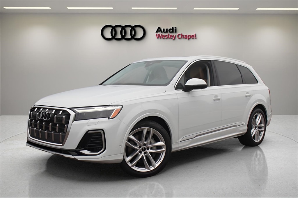 2025 Audi Q7 Premium Plus's photo