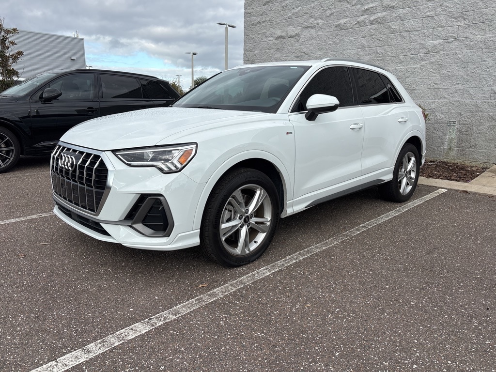 2023 Audi Q3 S Line Premium