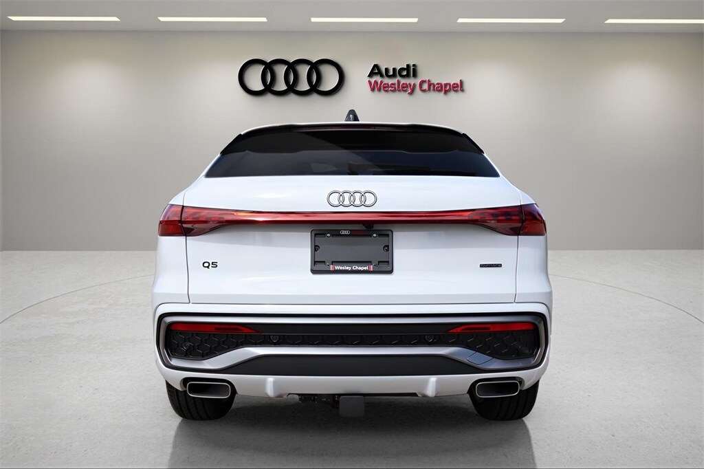 2025 Audi Q5 2.0T Premium Plus photo 3