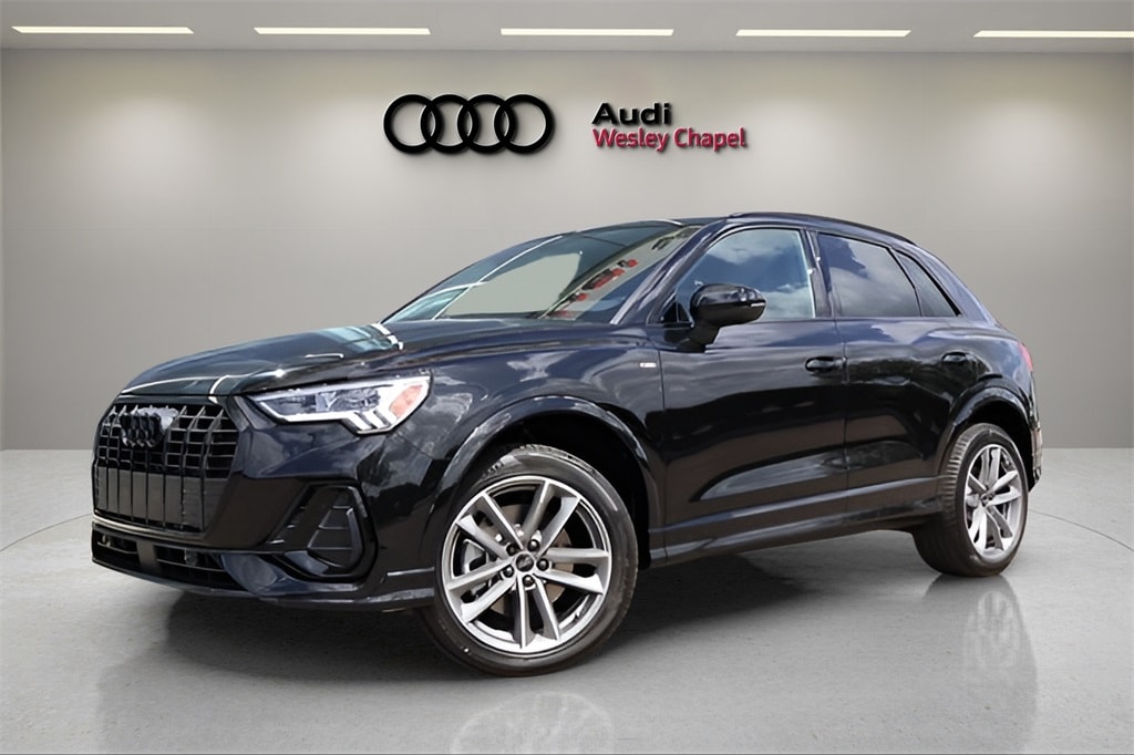 2025 Audi Q3 S Line Premium's photo