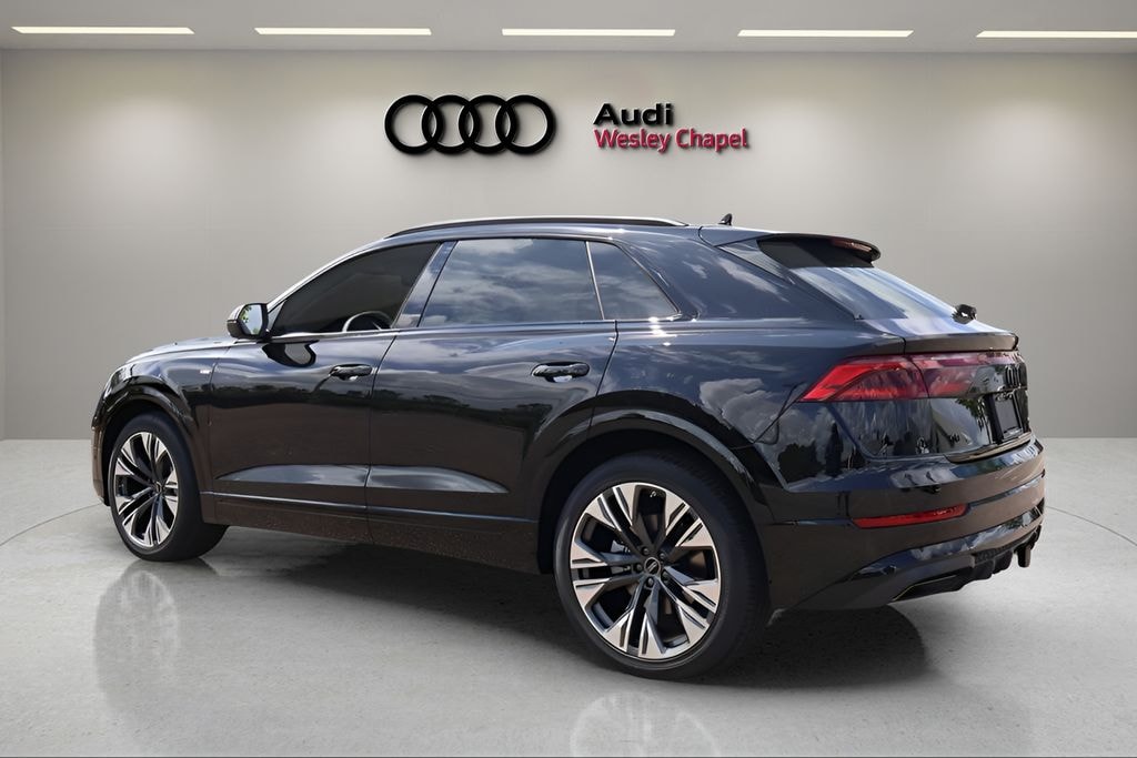 New 2026 Audi Q8 SUV