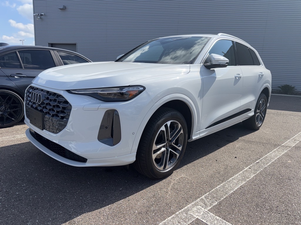 Used 2025 Audi Q5 2.0T Premium Plus SUV