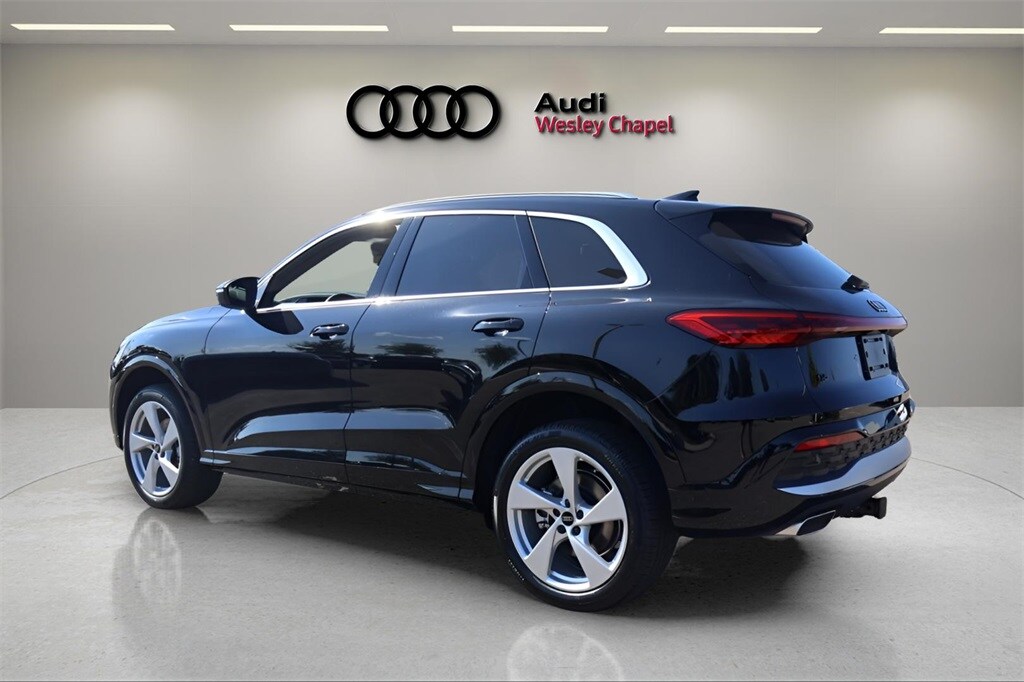 New 2025 Audi Q5 2.0T Premium Plus SUV