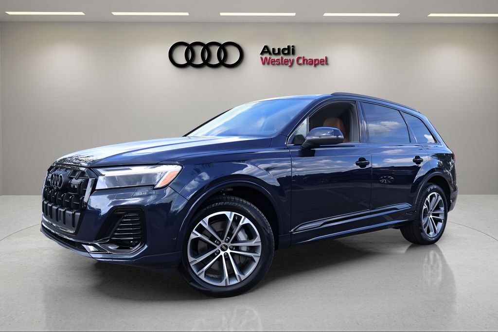2026 Audi Q7 45 Premium Plus quattro Tiptronic's photo