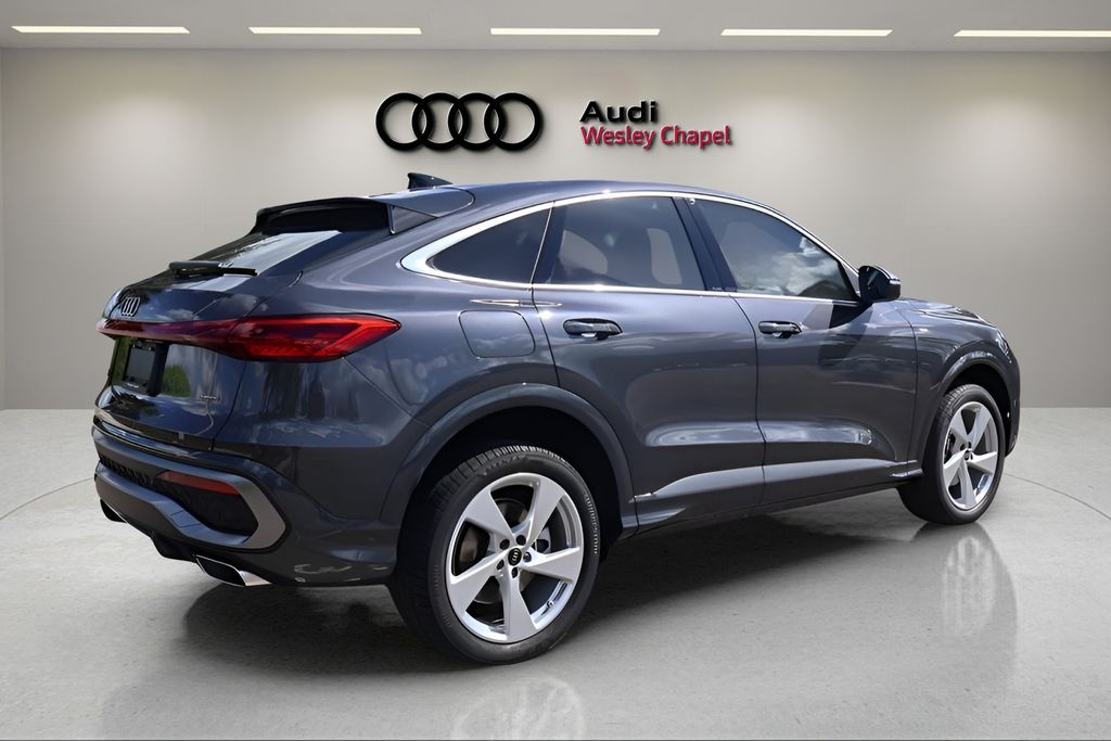 2025 Audi Q5 Sportback Premium Plus - Photo 5
