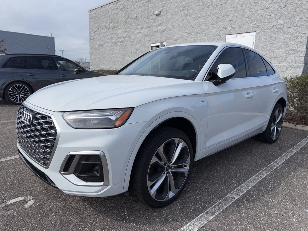 2021 Audi Q5 Sportback Premium Plus's photo