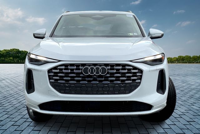 2025 Audi Q5 2.0T Premium photo 3