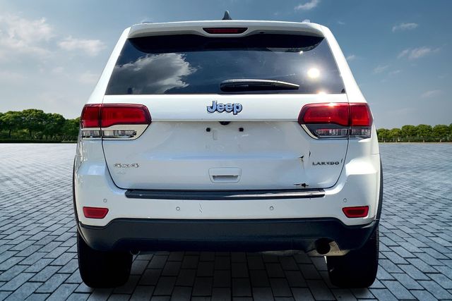 2021 Jeep Grand Cherokee Laredo X photo 4