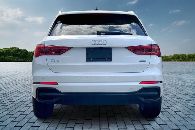 2025 Audi Q3 Premium S line photo 4
