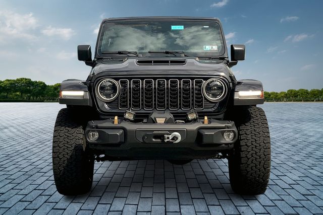 2024 Jeep Wrangler Rubicon 392 photo 3