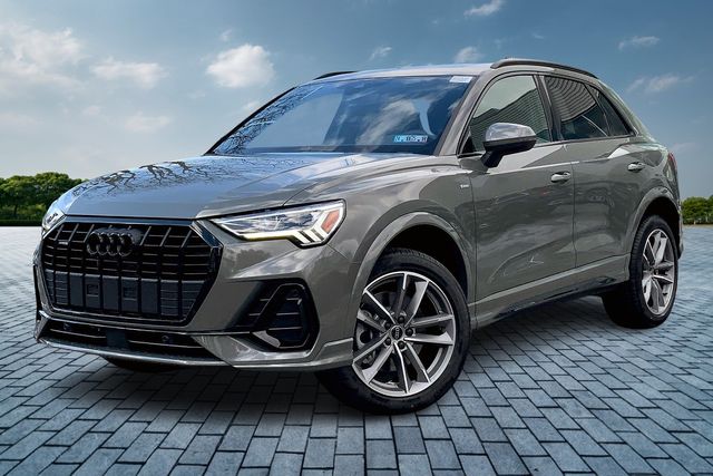 2025 Audi Q3 Premium S line photo 2