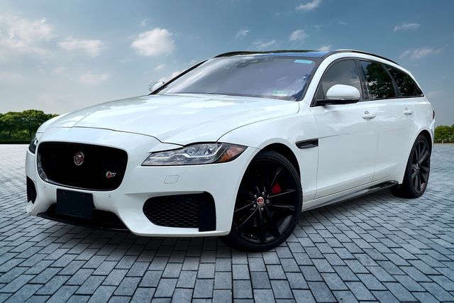 Used 2018 Jaguar XF S with VIN SAJBM2FV4JCY67446 for sale in West Chester, PA