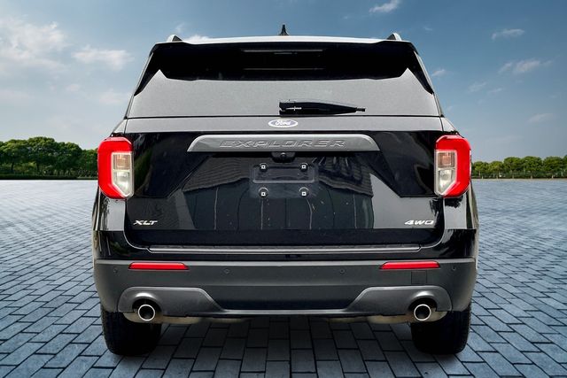 2022 Ford Explorer XLT photo 4