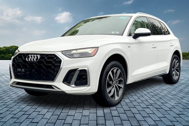 Used 2022 Audi Q5 Premium Plus with VIN WA1EAAFY1N2054872 for sale in West Chester, PA