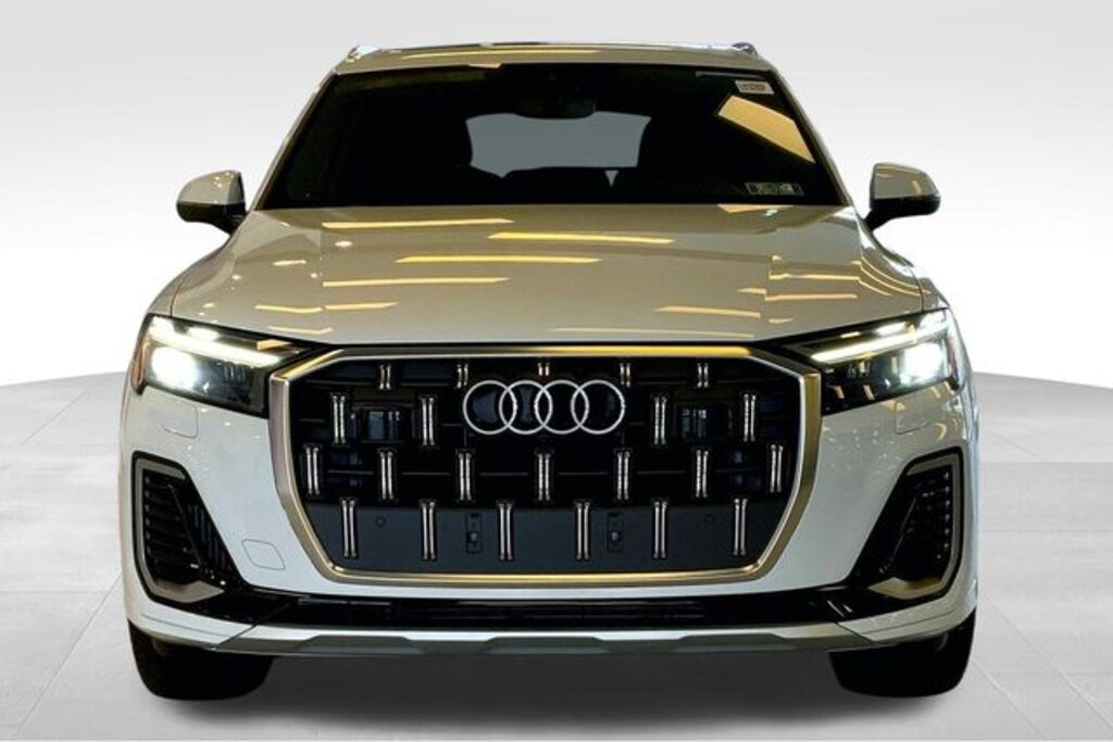 New 2026 Audi Q7 55 Premium Plus SUV