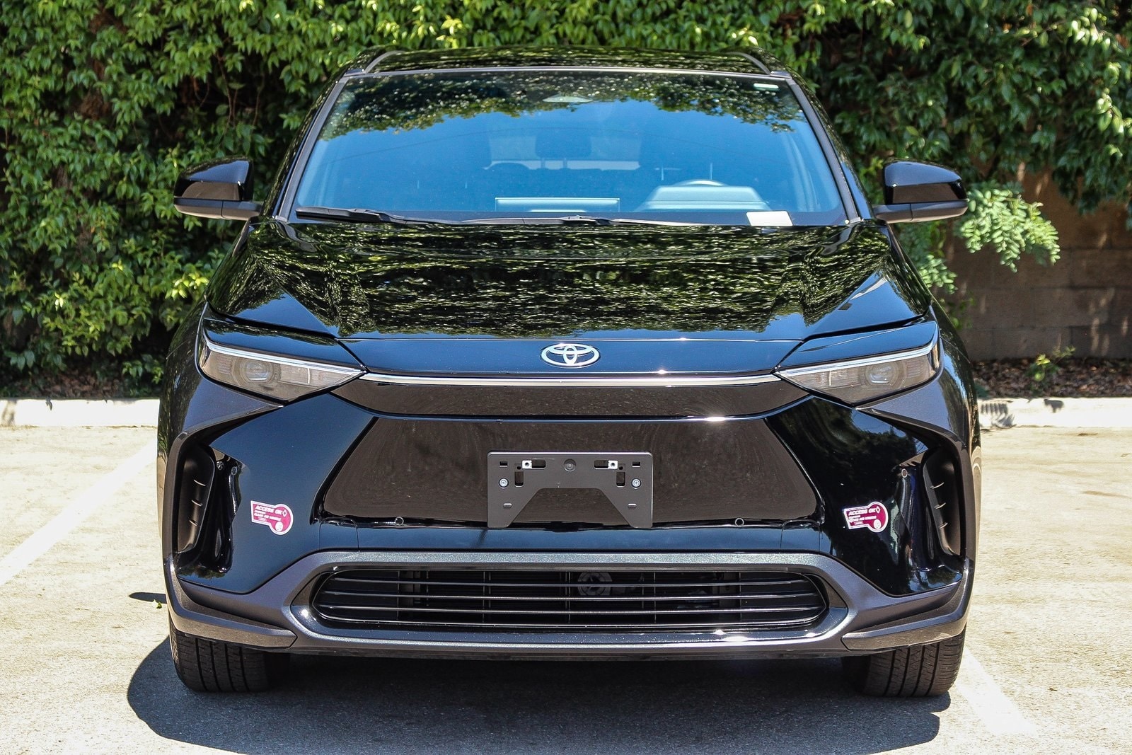 Used 2023 Toyota bZ4X XLE with VIN JTMAAAAA0PA020381 for sale in West Covina, CA