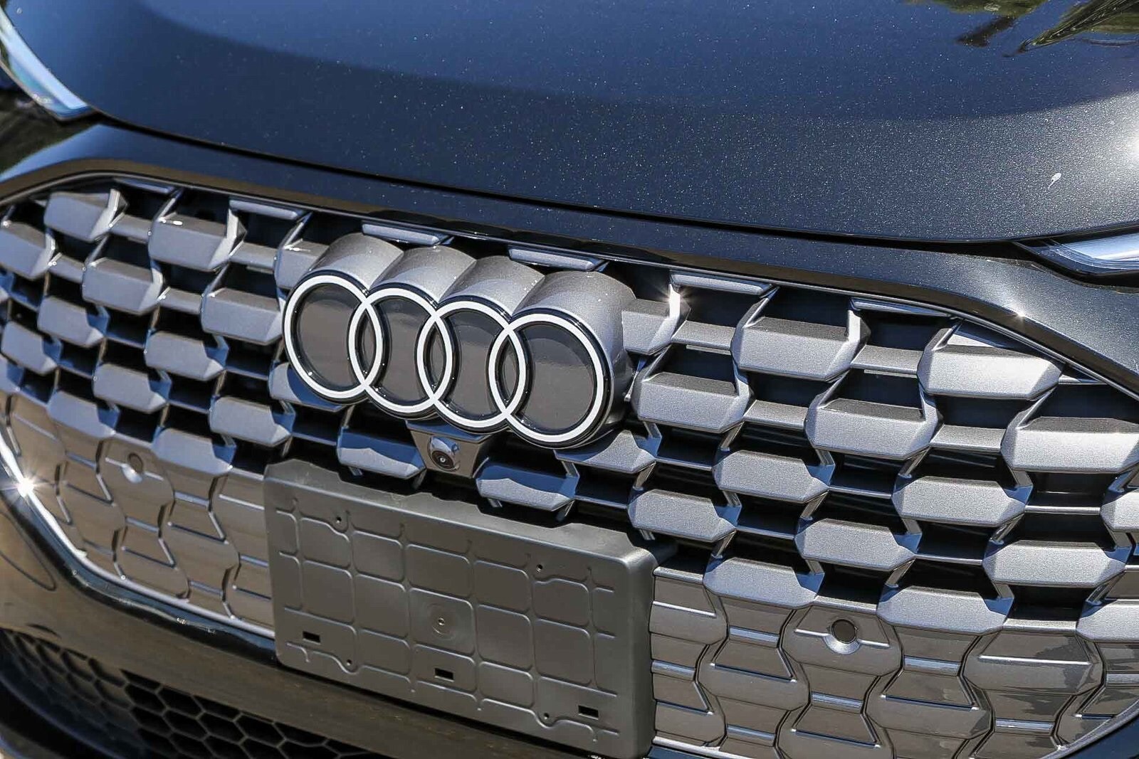 2025 Audi Q5 2.0T Premium photo 4